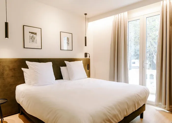 Soko Hotels-Pont Du Gard